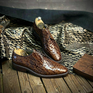 Handmade leather shoes