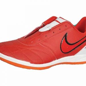 Wholesale of sports shoes