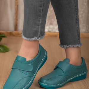 women medical shoes